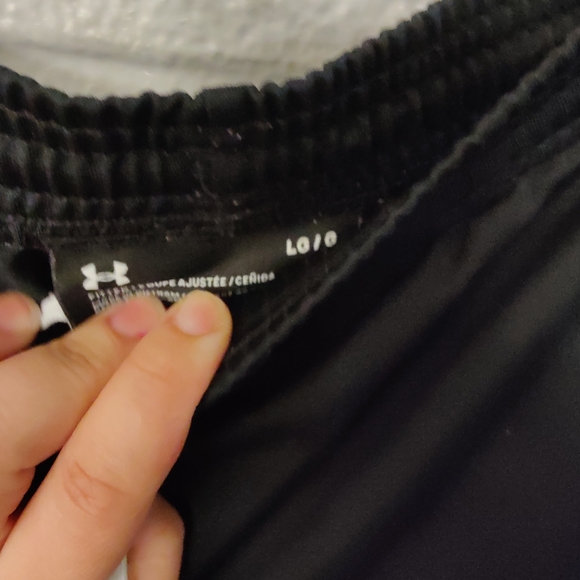 Under Armour Men's Size Large Fitted Coupe Ajustee - Picture 6 of 12